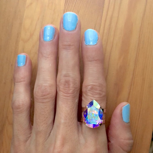 Aurora Borealis Pear Crystal Statement Ring - Picture 4 of 17